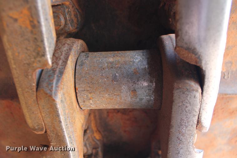 image for item DB5167 2006 Caterpillar D6R XL Series III dozer