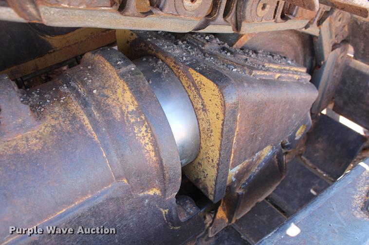 image for item DB5167 2006 Caterpillar D6R XL Series III dozer