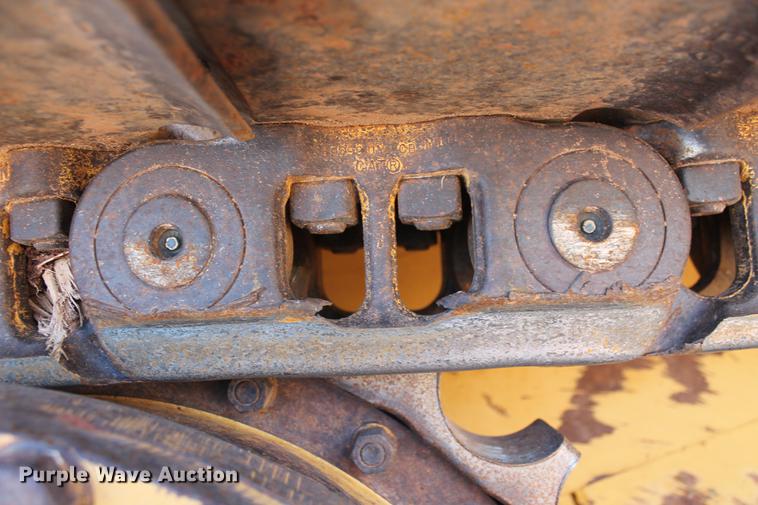 image for item DB5167 2006 Caterpillar D6R XL Series III dozer