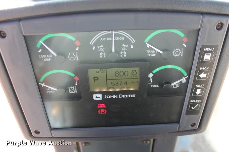 image for item DB5168 2005 John Deere 672D motor grader