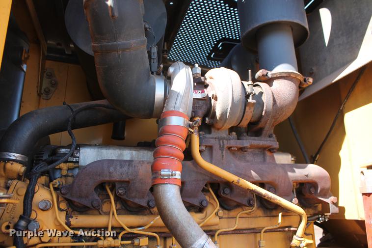 image for item DB5168 2005 John Deere 672D motor grader