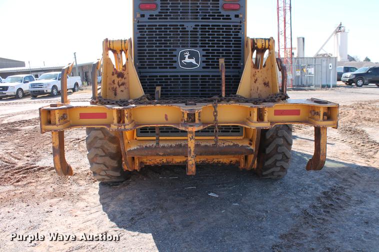 image for item DB5168 2005 John Deere 672D motor grader