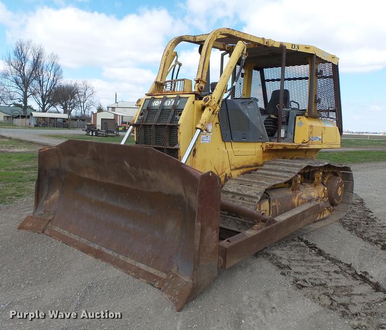 image for item DB7189 2003 Komatsu D65EX-15 dozer