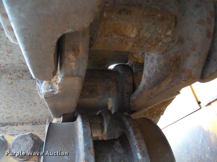 image for item DB7189 2003 Komatsu D65EX-15 dozer