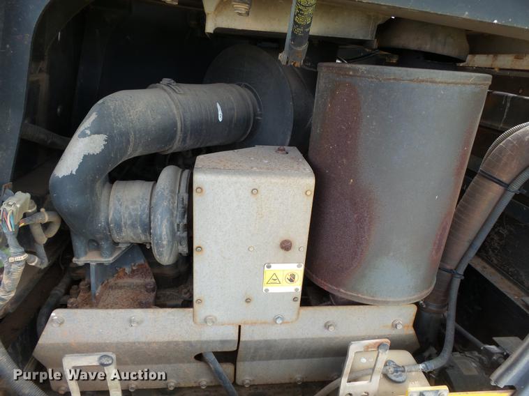 image for item DB7189 2003 Komatsu D65EX-15 dozer