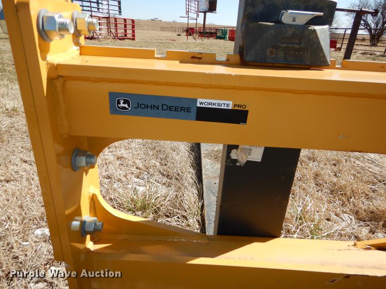 image for item DC0303 John Deere Worksite Pro loader pallet forks