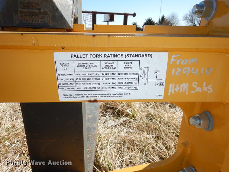 image for item DC0303 John Deere Worksite Pro loader pallet forks