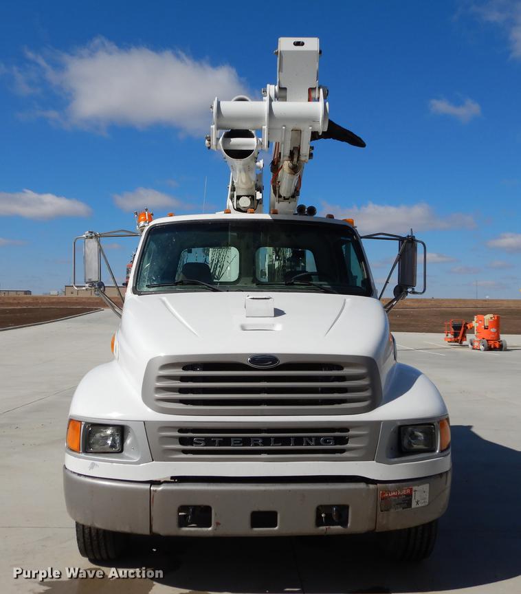 image for item DC0307 2005 Sterling Acterra bucket truck