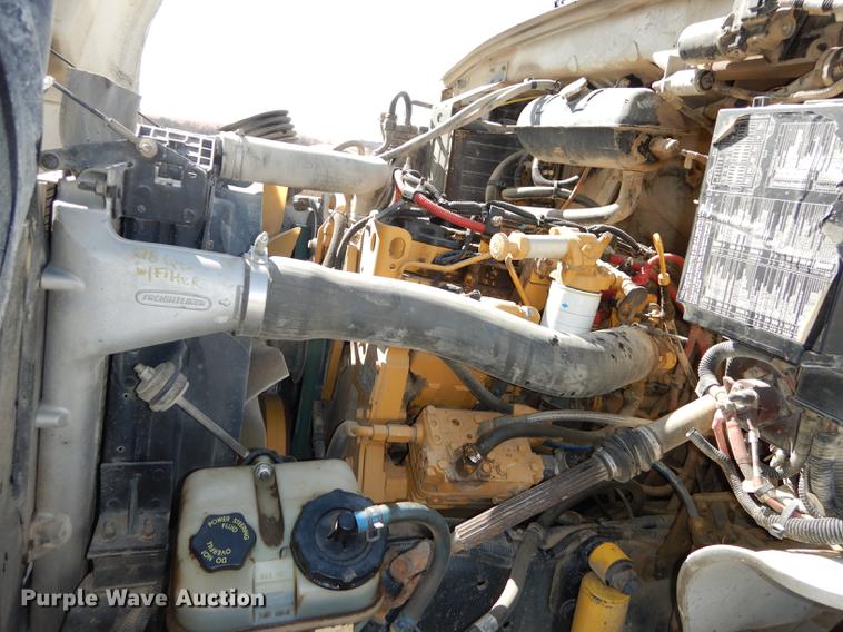 image for item DC0307 2005 Sterling Acterra bucket truck