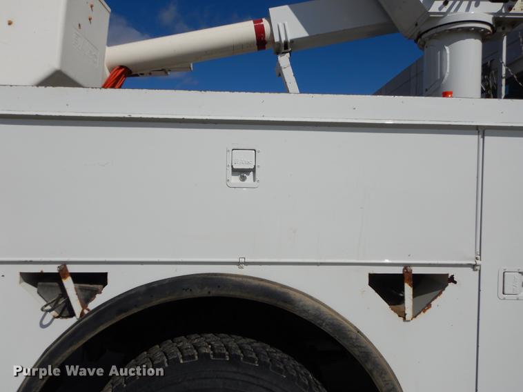 image for item DC0307 2005 Sterling Acterra bucket truck