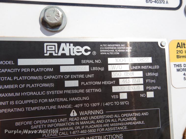 image for item DC0307 2005 Sterling Acterra bucket truck