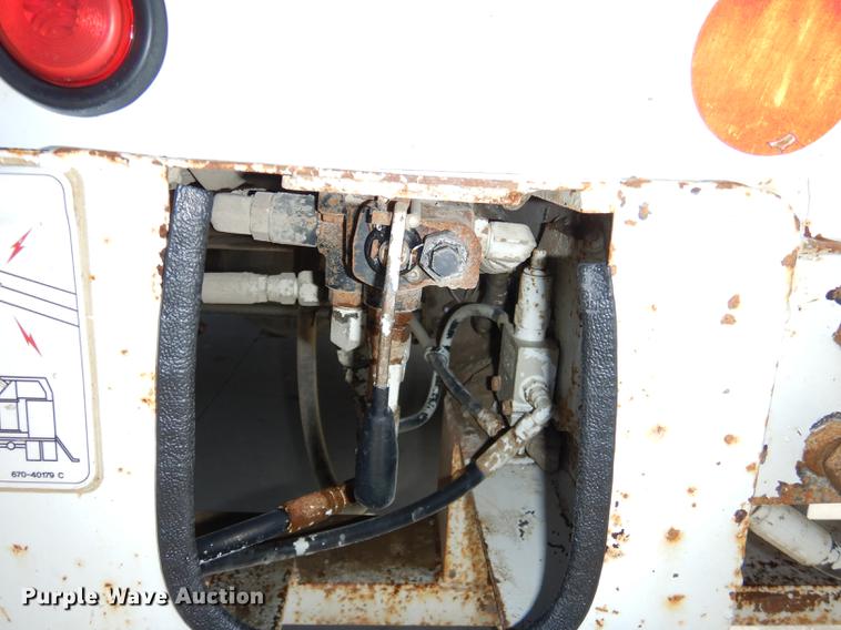 image for item DC0307 2005 Sterling Acterra bucket truck