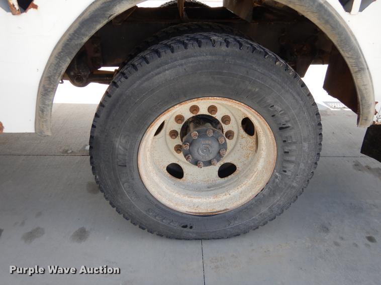 image for item DC0307 2005 Sterling Acterra bucket truck