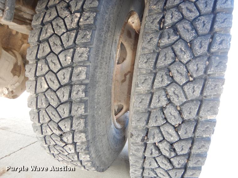 image for item DC0307 2005 Sterling Acterra bucket truck