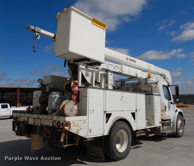 image for item DC0310 2006 Freightliner M2 106 bucket truck