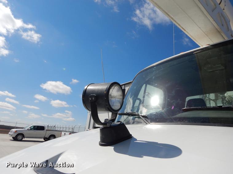 image for item DC0310 2006 Freightliner M2 106 bucket truck