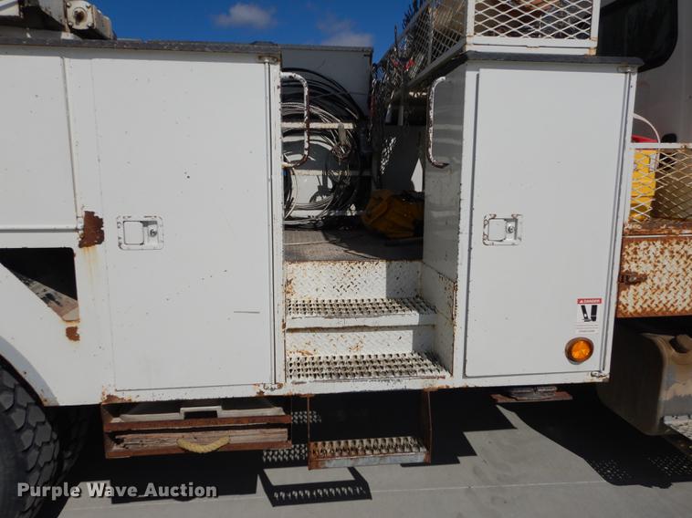 image for item DC0310 2006 Freightliner M2 106 bucket truck