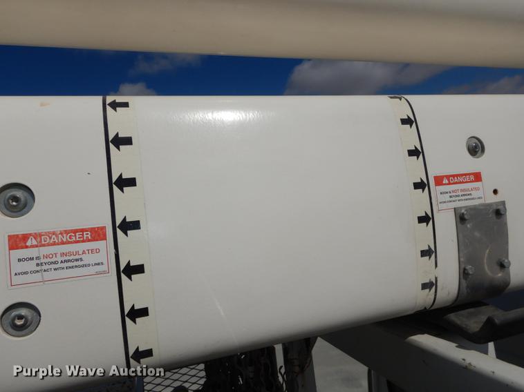 image for item DC0310 2006 Freightliner M2 106 bucket truck