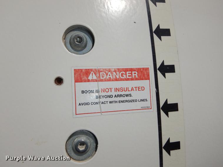 image for item DC0310 2006 Freightliner M2 106 bucket truck