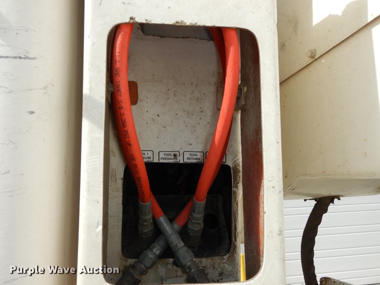 image for item DC0310 2006 Freightliner M2 106 bucket truck