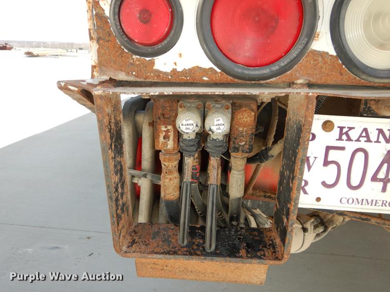 image for item DC0310 2006 Freightliner M2 106 bucket truck