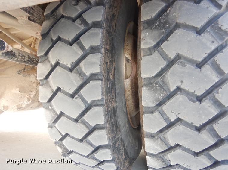 image for item DC0310 2006 Freightliner M2 106 bucket truck