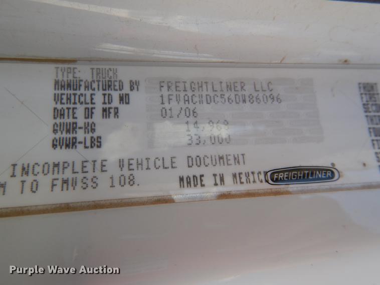 image for item DC0310 2006 Freightliner M2 106 bucket truck