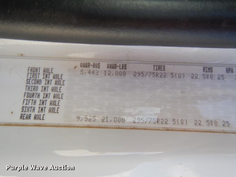 image for item DC0310 2006 Freightliner M2 106 bucket truck