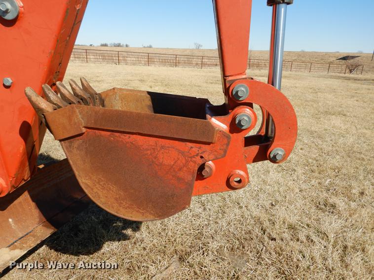 image for item DC0328 2005 Ditch Witch RT55H trencher