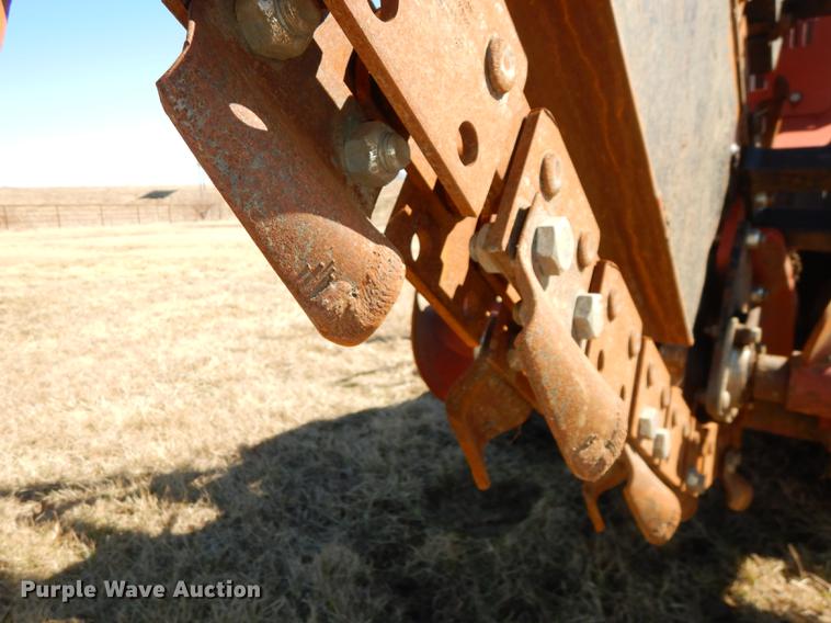 image for item DC0328 2005 Ditch Witch RT55H trencher