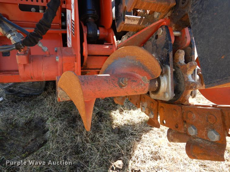 image for item DC0328 2005 Ditch Witch RT55H trencher