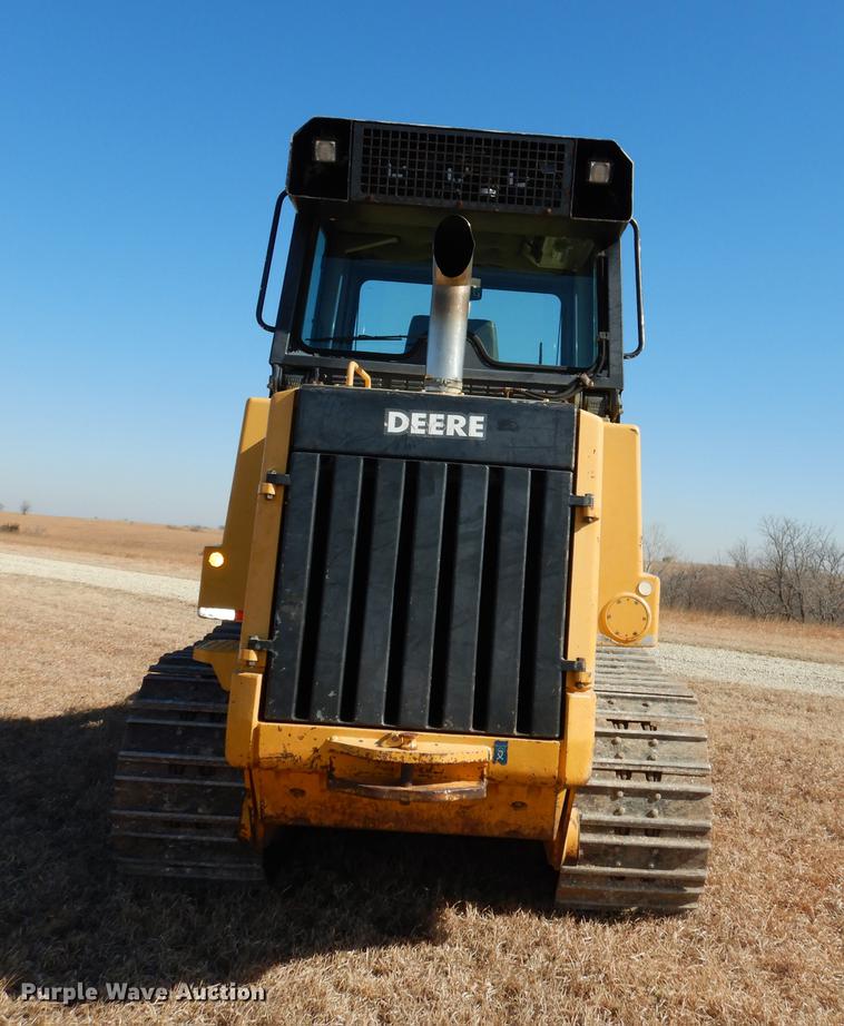 image for item DC0338 2000 John Deere 655C track loader