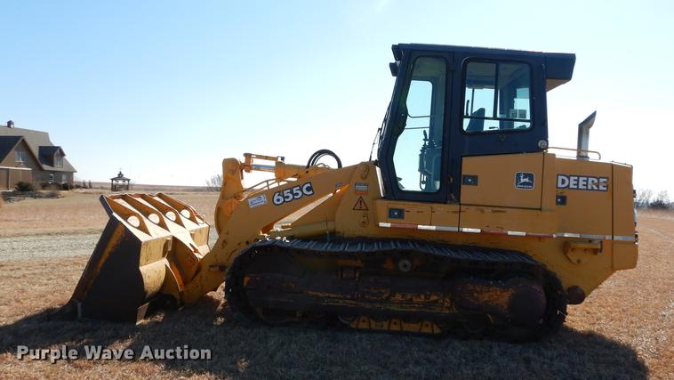 image for item DC0338 2000 John Deere 655C track loader