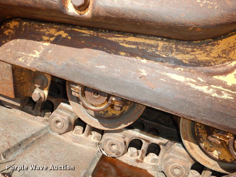 image for item DC0338 2000 John Deere 655C track loader