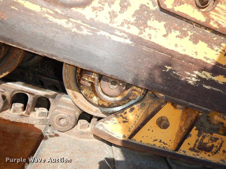 image for item DC0338 2000 John Deere 655C track loader