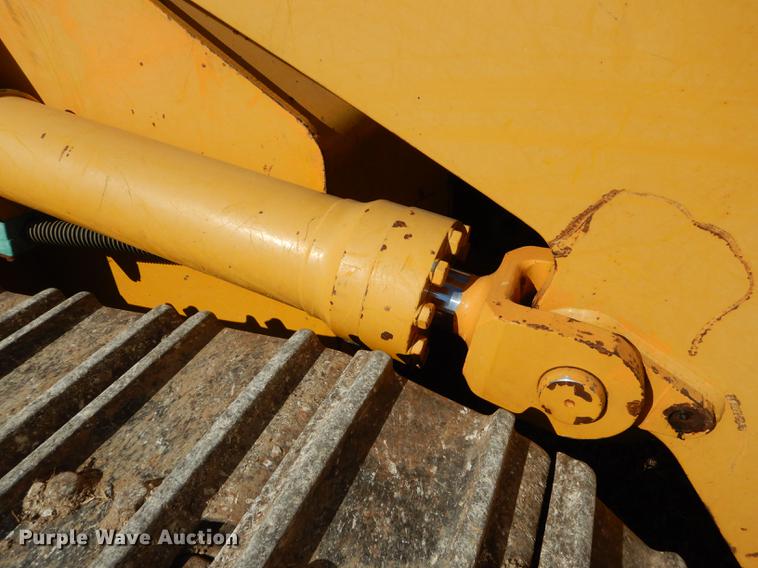 image for item DC0338 2000 John Deere 655C track loader