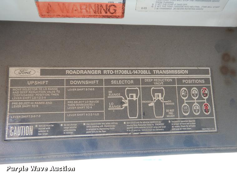 image for item DC0340 1994 Ford LTS9000 dump truck