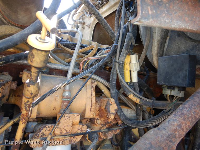 image for item DC0340 1994 Ford LTS9000 dump truck