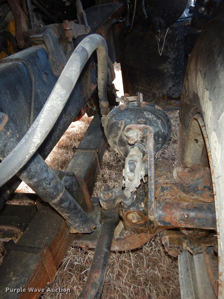 image for item DC0340 1994 Ford LTS9000 dump truck