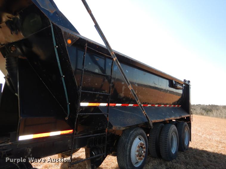 image for item DC0340 1994 Ford LTS9000 dump truck