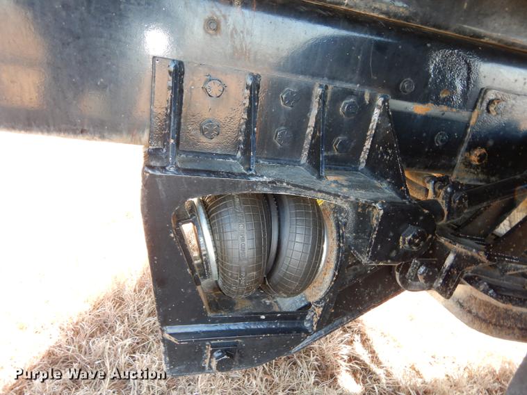 image for item DC0340 1994 Ford LTS9000 dump truck