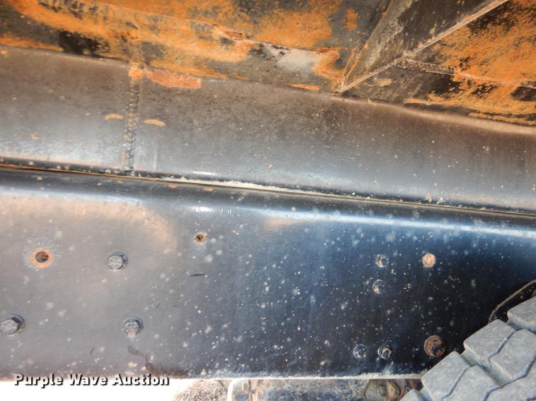 image for item DC0340 1994 Ford LTS9000 dump truck