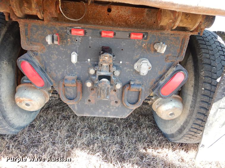 image for item DC0340 1994 Ford LTS9000 dump truck