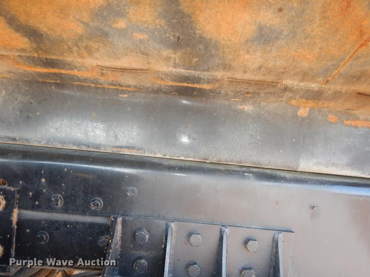 image for item DC0340 1994 Ford LTS9000 dump truck