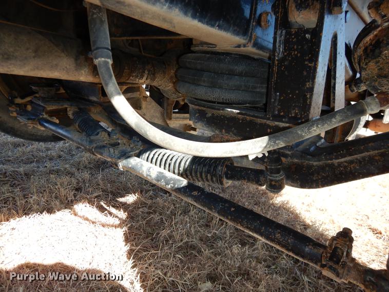 image for item DC0340 1994 Ford LTS9000 dump truck