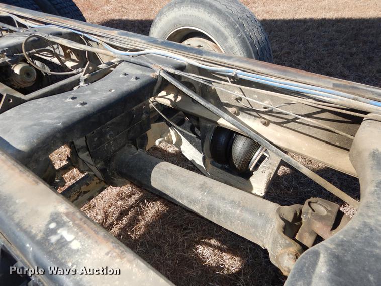 image for item DC0340 1994 Ford LTS9000 dump truck