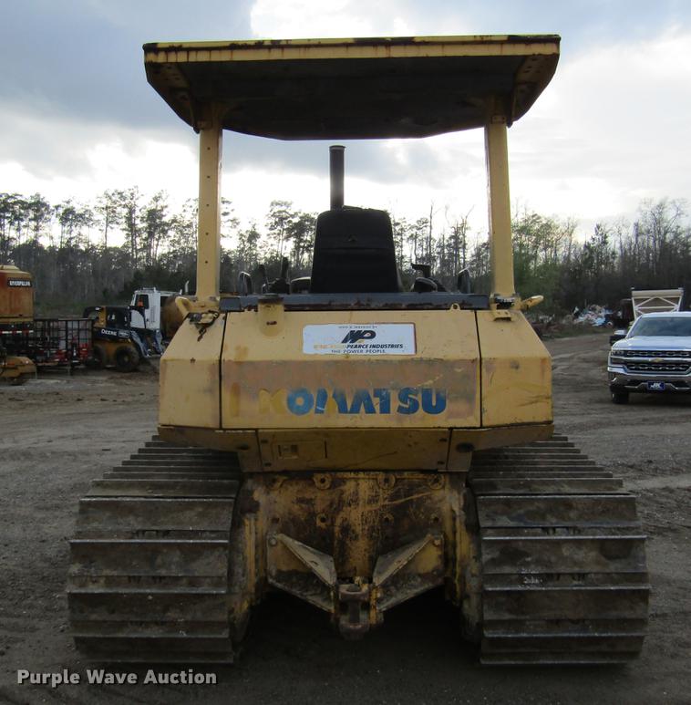 image for item DC7944 2006 Komatsu D41P-6 dozer