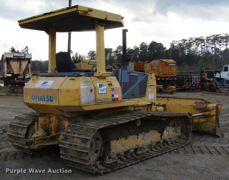image for item DC7944 2006 Komatsu D41P-6 dozer