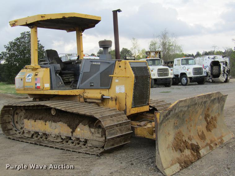 image for item DC7944 2006 Komatsu D41P-6 dozer