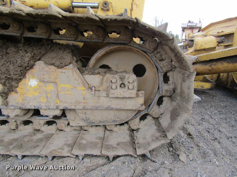 image for item DC7944 2006 Komatsu D41P-6 dozer
